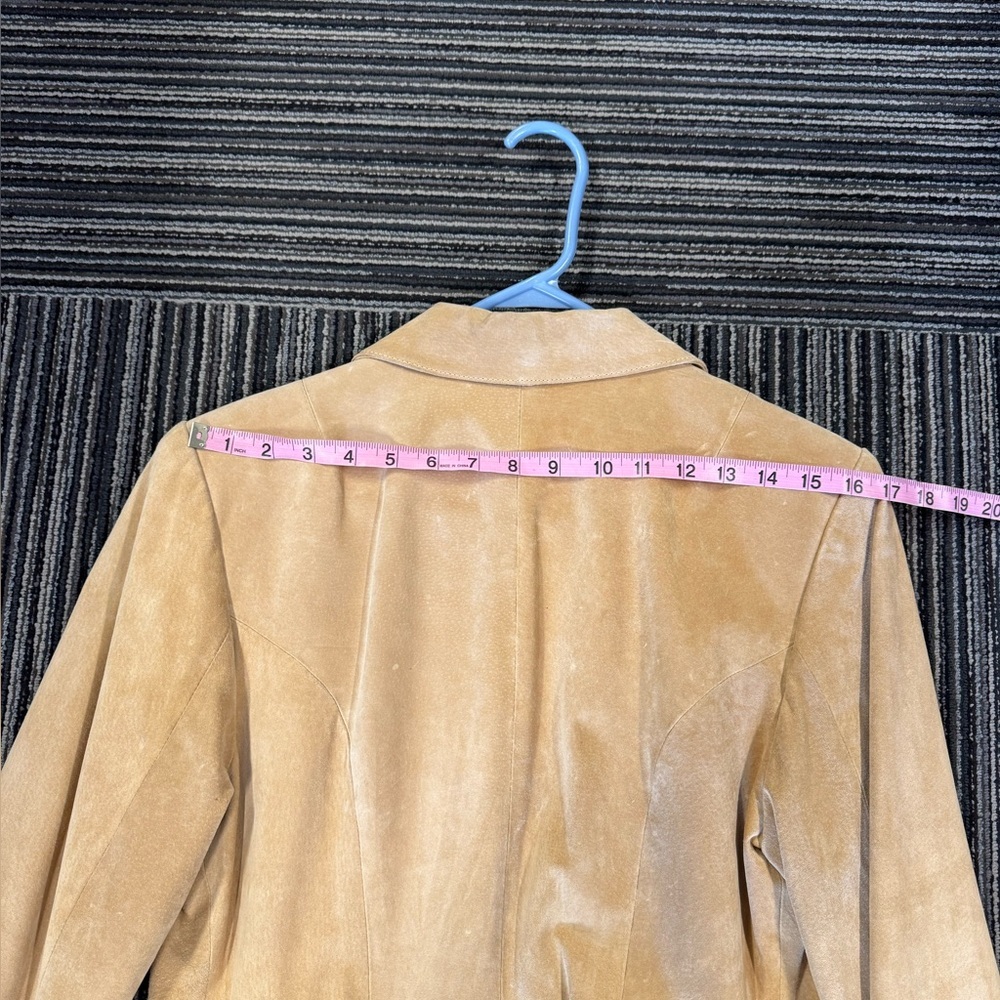 Scully Womens Tan Suede Leather Western Coat Arrow Applique Crest Button Size 12 - Picture 11 of 15